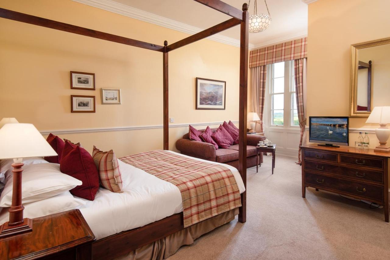 Chirnside Hall Hotel מראה חיצוני תמונה